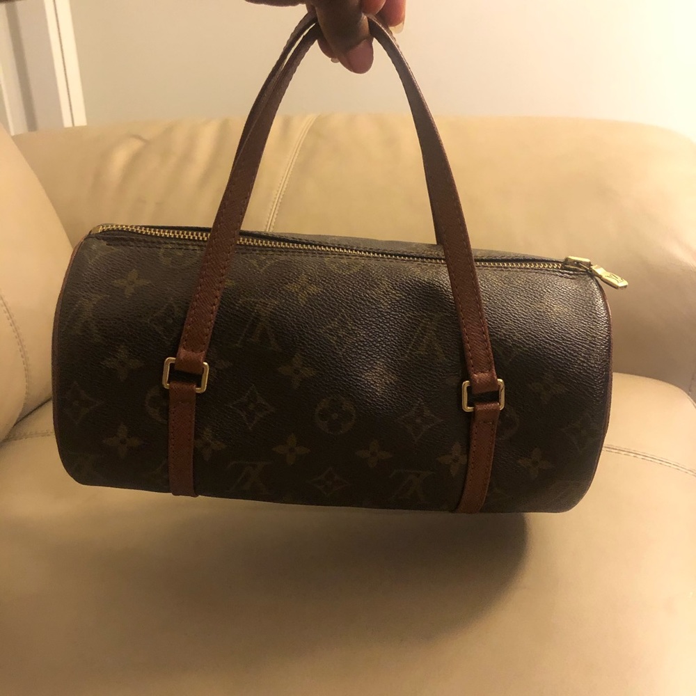 Louis Vuitton Authentic small bag